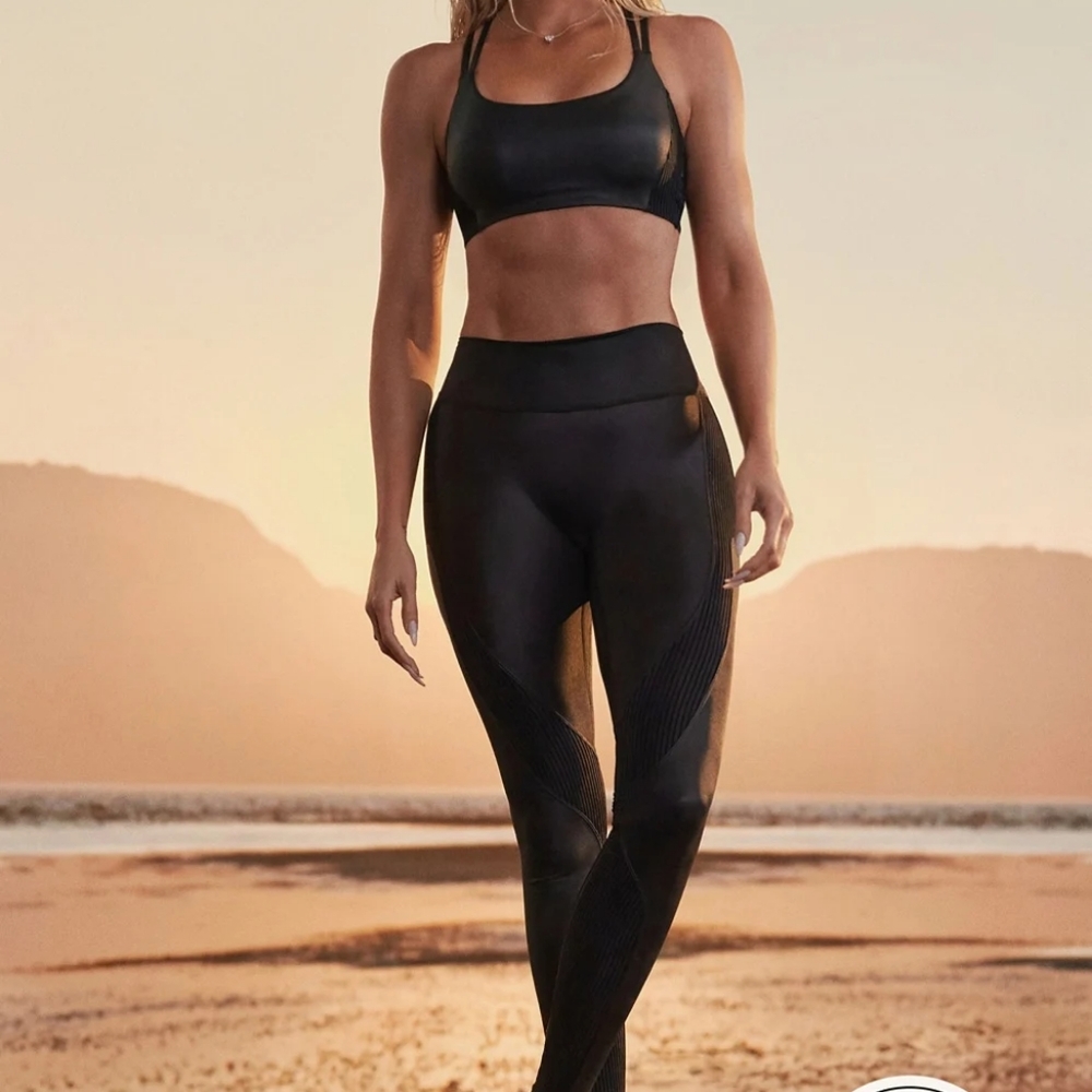 Fabletics Motion365+ Set